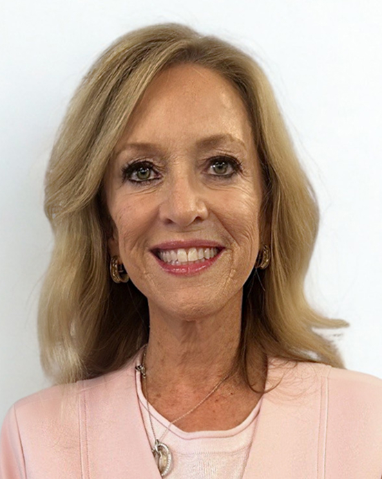 peggy selvey headshot